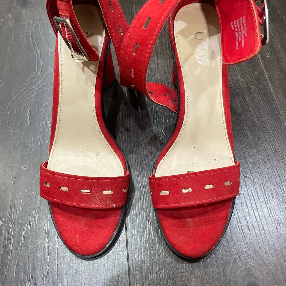 Bar III Red Women's Heels Zip Back Ankle Strap